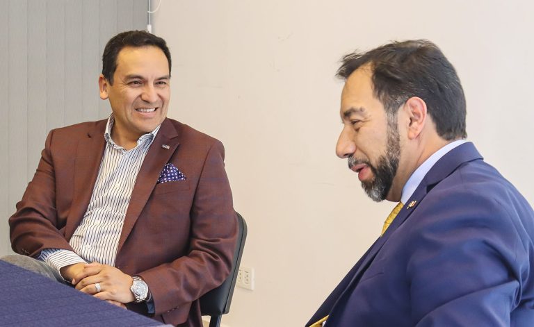 ICAM RECIBE VISITA DEL EMBAJADOR DE MÉXICO EN BOLIVIA