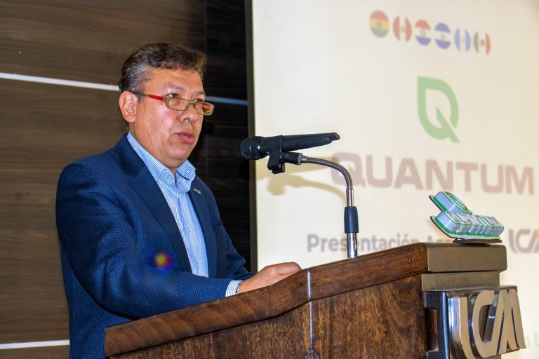 ICAM Y QUANTUM IMPULSAN LA  MOVILIDAD ELÉCTRICA EN COCHABAMBA