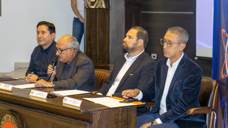 ICAM FUE SEDE DE LA CLAUSURA DEL HACKATHON COCHATECH 2026
