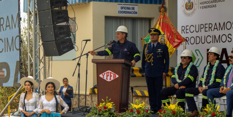 ICAM PARTICIPA EN ACTO DE REACTIVACIÓN DE LA REFINACIÓN NACIONAL